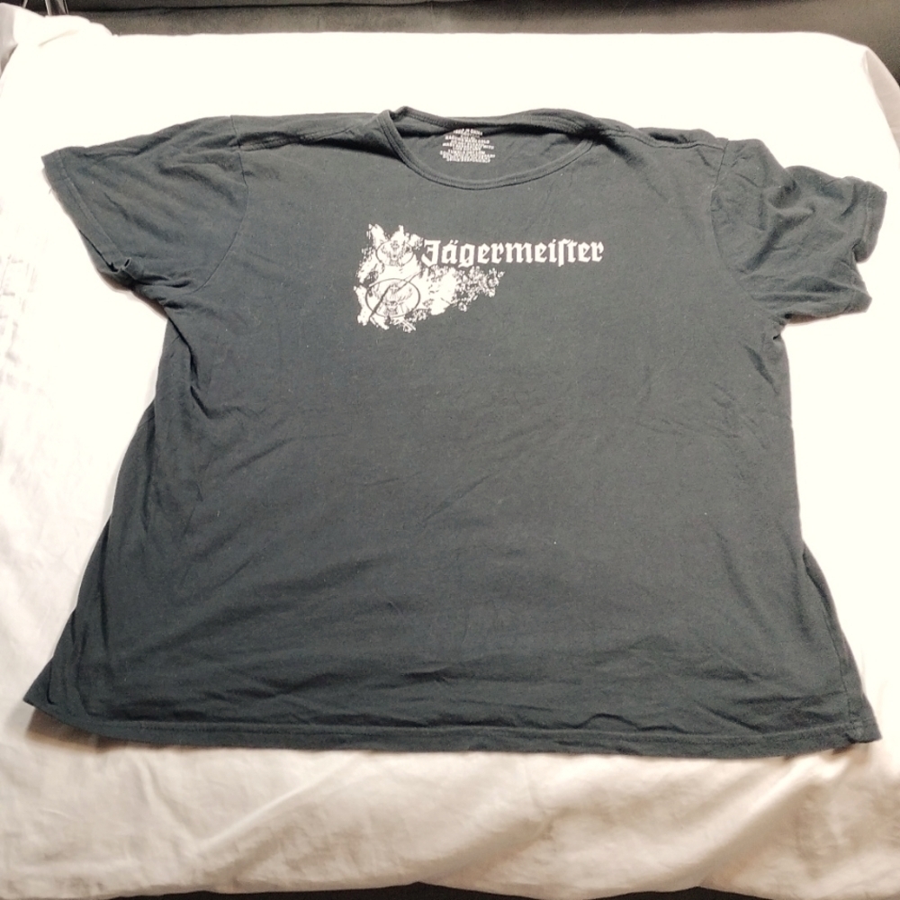 Jagermeister men t shirt size XL